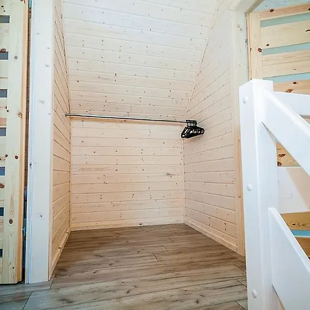 Sloneczne Деревянный коттедж Сарбиново