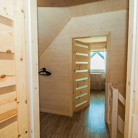 Деревянный коттедж Sloneczne